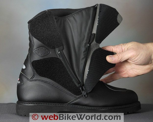Sidi运动雨靴——拉链和防水膜