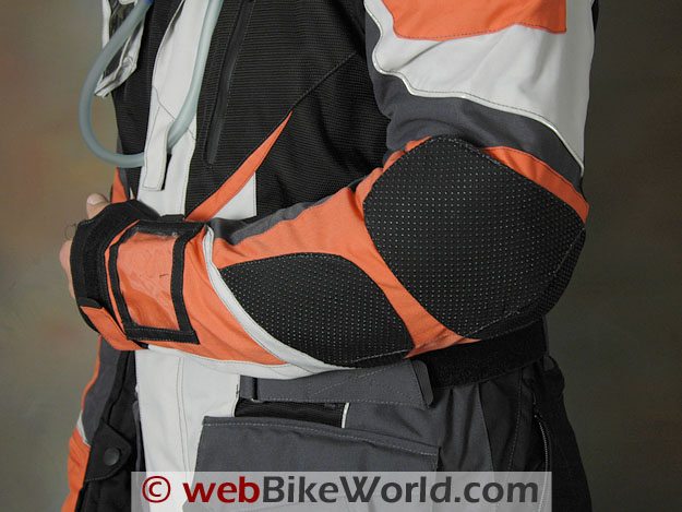 英国摩托车齿轮冒险夹克,肘部保护