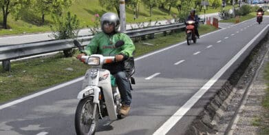 联合国表明单独摩托车专用道