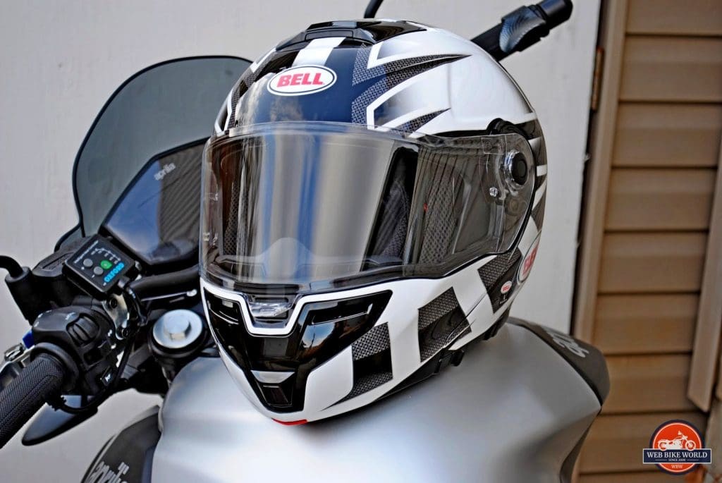贝尔SRT模块化Aprilia颤抖摩托车头盔