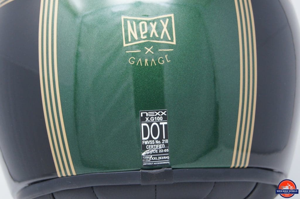NEXX X.G100赛车车场头盔后视图的DOT认证和标志