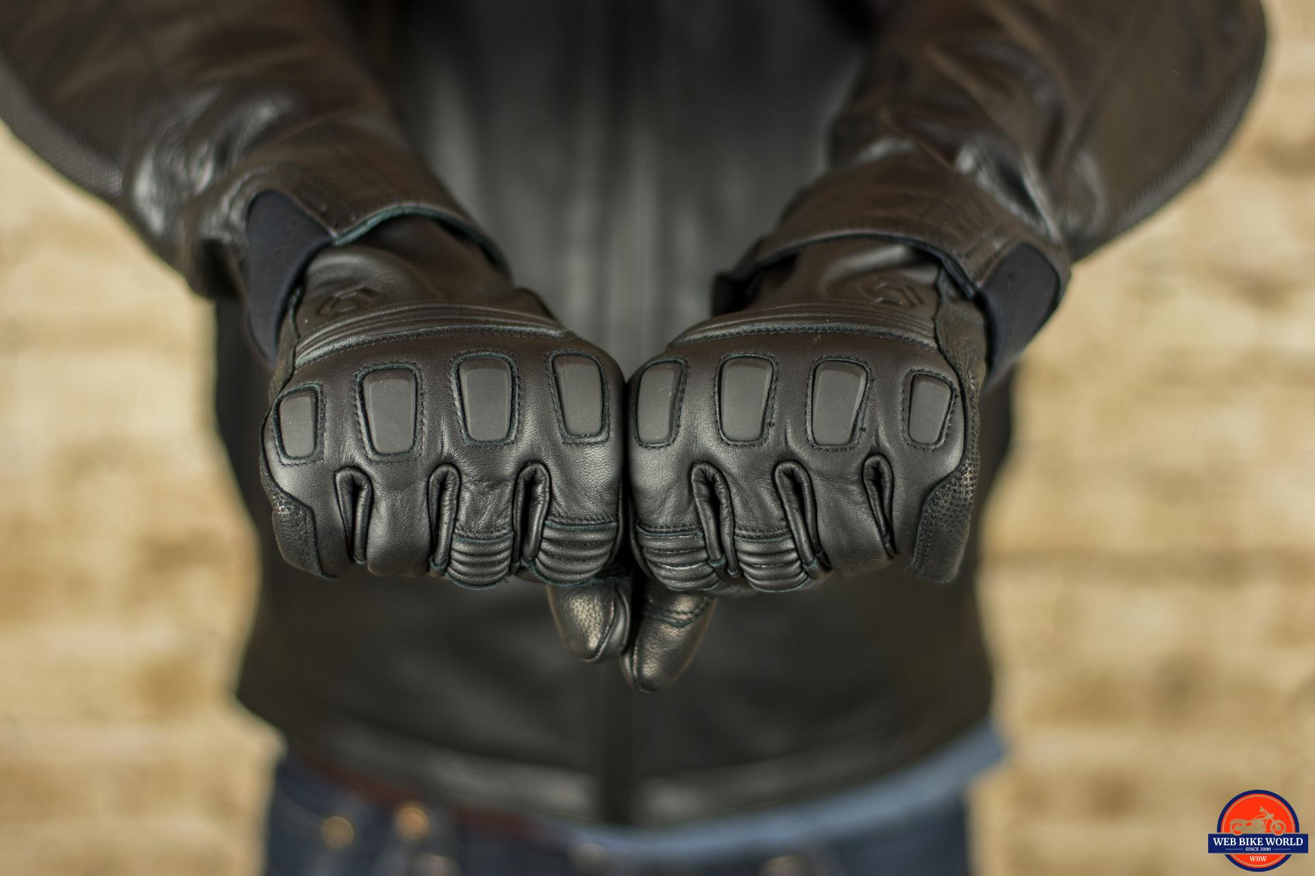 一个视图的Tasker REAX皮革手套