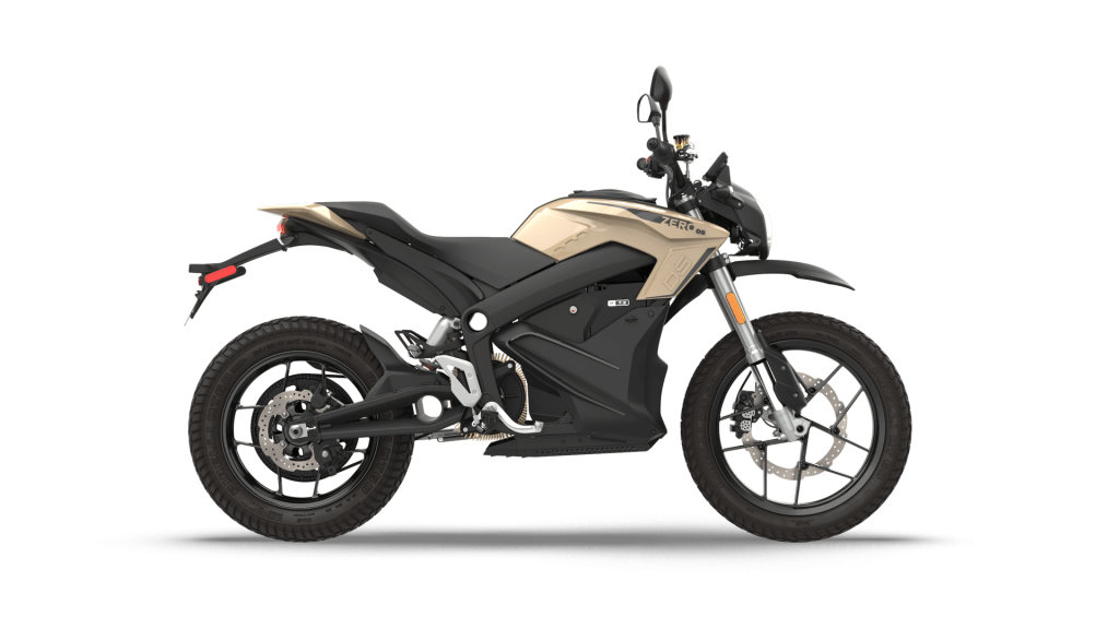 2022零DS电摩托车在白色背景上