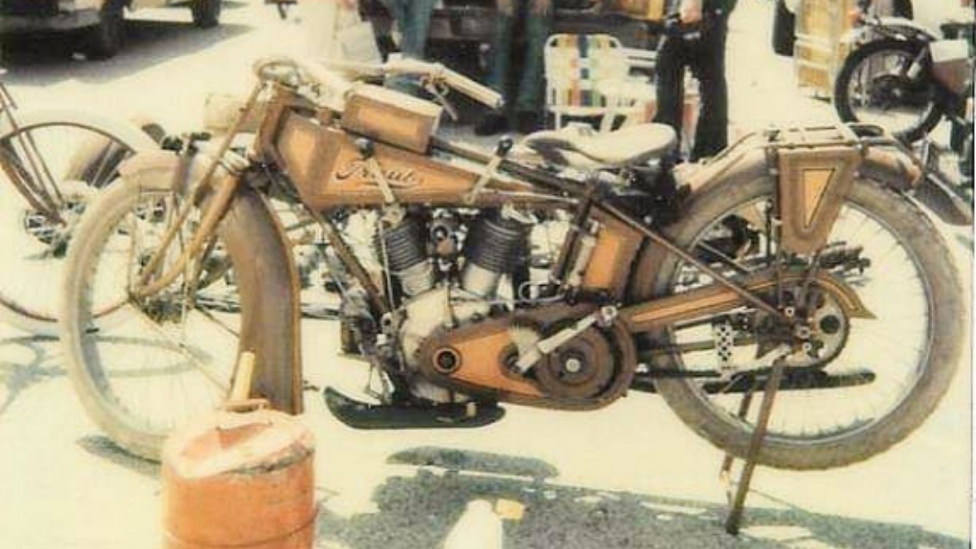 Traub摩托车的视图，这台机器估计是1916年制造的，是至今仍未解开的独一无二的谜团