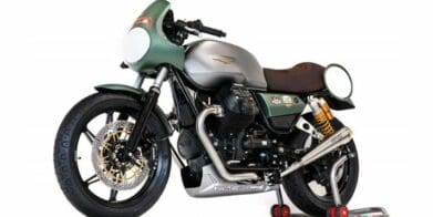 视图创建的新的特别版Moto Guzzi V7——纪念摩托Guzzi周年和race-prepped速度耐力的奖杯
