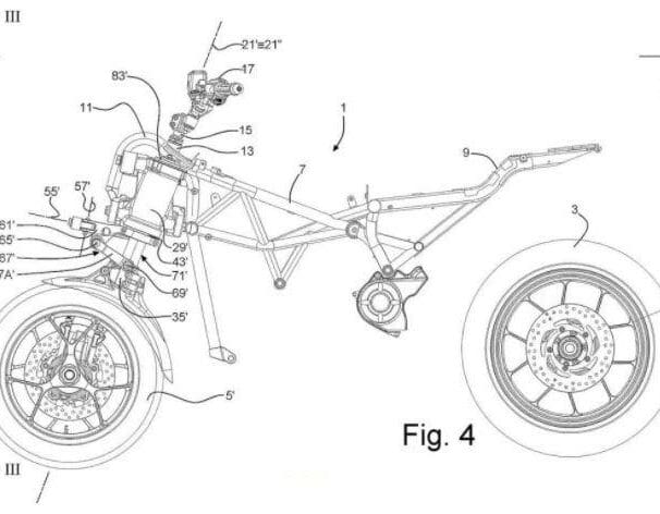 一个视图的新专利图片周围Aprilia三轮车原型