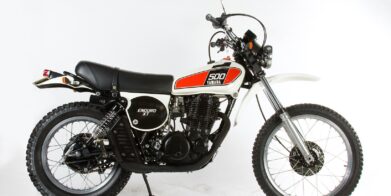 从1970年代末一个XT500雅马哈摩托车