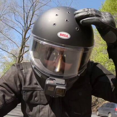 Bell Eliminator头盔骑手为RevZilla的黑色星期五抢先访问销售