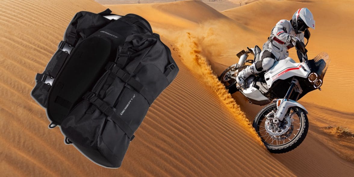杜卡迪的DesertX旁边是一对柔软的侧边包。媒体来源杜卡迪和杜卡迪的齿轮页面。