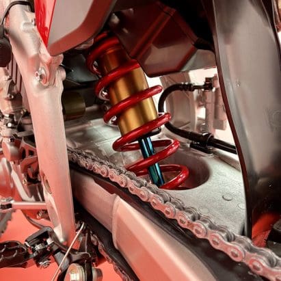 Showa's 2023 Factory A-Kit Suspension system, now compatible with Honda CRF 250/450. Media sourced from the relevant press release.