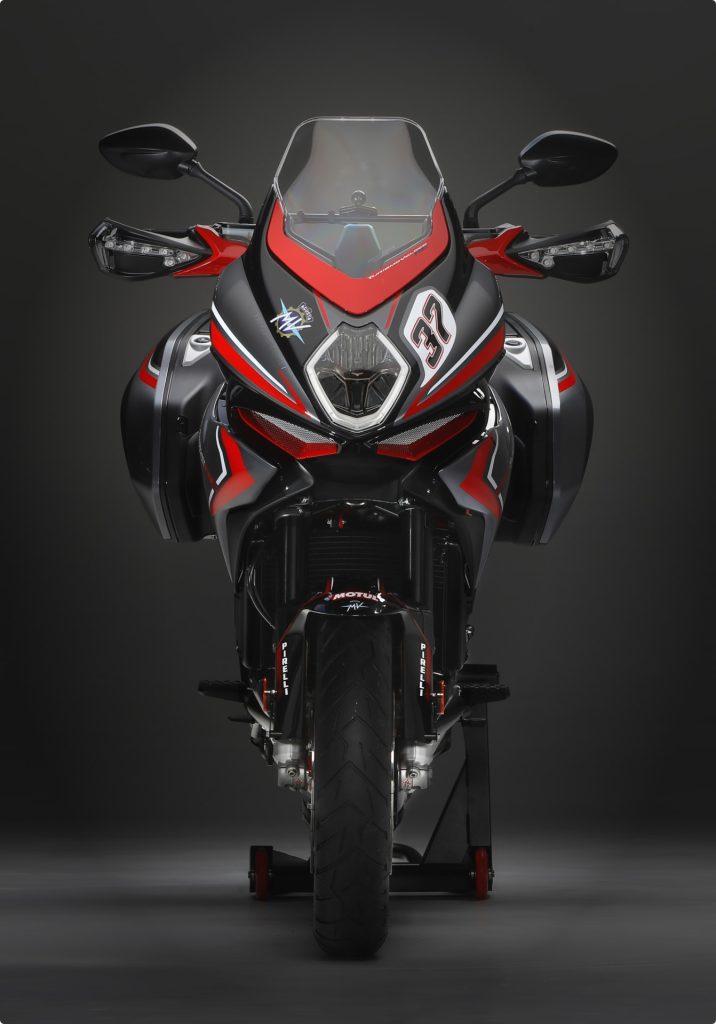 2021 MV Agusta摩托的高级跑车800 RC SCS快速的